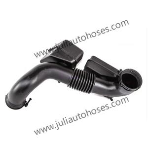 Engine air intake hose 28140-2P200